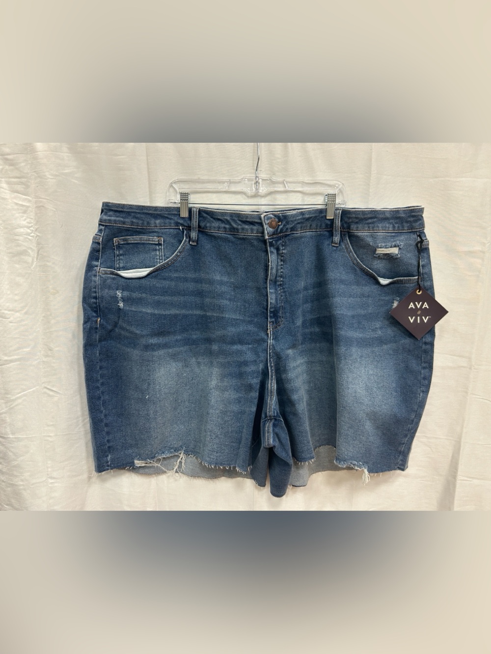 AVA & VIV Distressed Dark Blue Denim Shorts - 🏷️ 30W